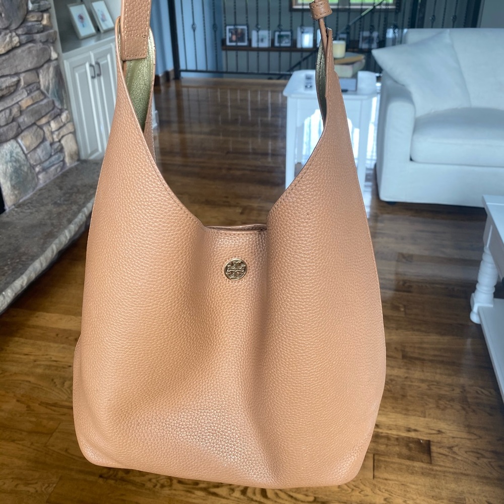 Tory Burch hobo leather bag